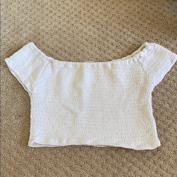 Off the shoulder white crop top - Picture 1 of 2